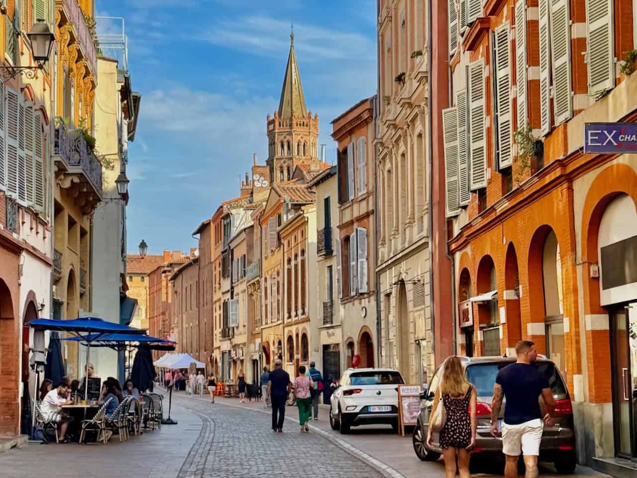 Exploring Toulouse, the "Pink City" of France